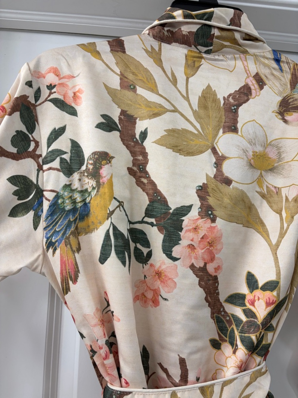 POTTERY BARN Nola Silky Piped Robe Bird Floral Print Belted Long-Size Small - Picture 7 of 12